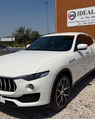 Maserati Levante V6 Diesel 275 CV AWD Granlusso