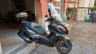 Scooter Kymko Downtown 350i come NUOVO