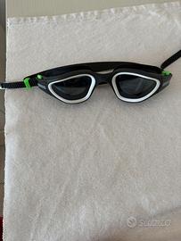 Occhialini nuoto Arena
