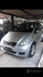 Classe A (W/C169) con gancio traino