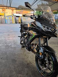 Kawasaki Versys 650 (04/2025) - Meno di 1.000 km,