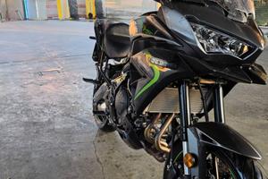 Kawasaki Versys 650 (04/2025) - Meno di 1.000 km,