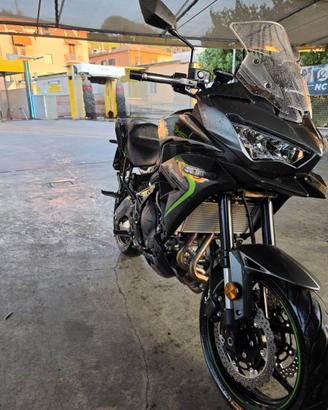 Kawasaki Versys 650 (04/2025) - Meno di 1.000 km,