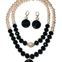 Set di Gioielli Artigianale con perle keshi