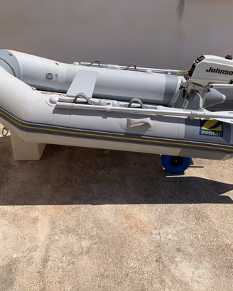 Gommone Zodiac Cadet 240 FR e motore Johnson 3,5
