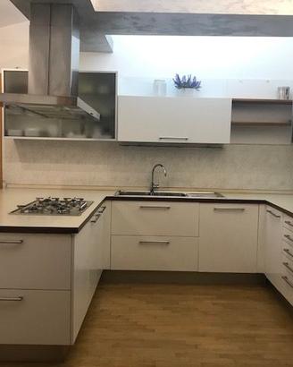 cucina con penisola