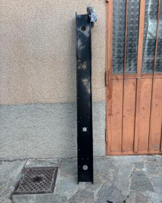 Traversa posteriore porta fari/targa Iveco Daily