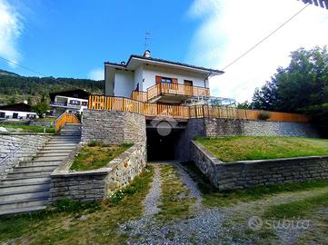 2 LOCALI A SAINT-NICOLAS