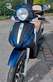 Piaggio Beverly Tourer 400 IE 