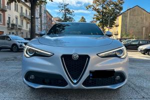 Alfa Romeo Stelvio 2.2 190 cv q4 Business