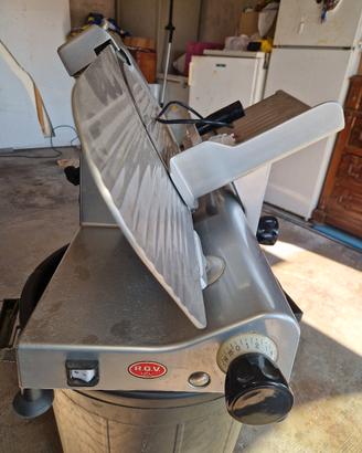 affettatrice lama 300 monofase 220v