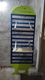 Libreria a parete per bambini