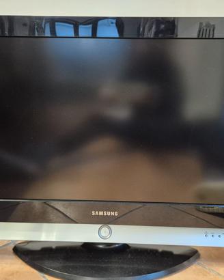 TELEVISORE