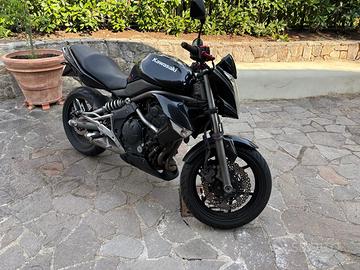 Kawasaki ER 6N depo