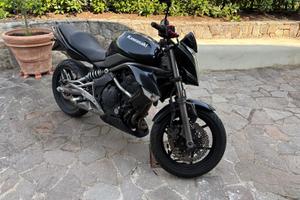 Kawasaki ER 6N depo