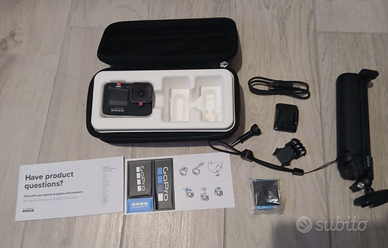 GoPro HERO9 Black 5K + 3-Way Grip/Treppiede 