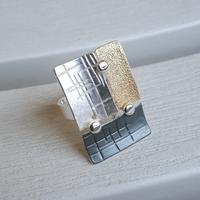 Fine anello rodiato, finish satinato, regolabile