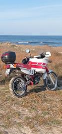 moto Yamaha Tenere 609