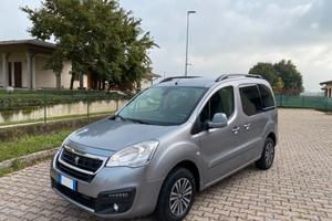 Peugeot Partner Tepee 1.6Hdi Autocarro 5 Posti E 6