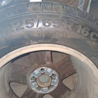 1 cerchio in lega con pneumatico toyota rav4 