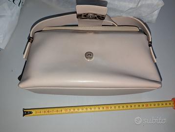 Stock borsette di vario tipo e marca.