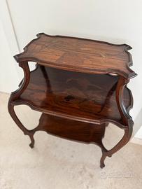 Tavolo “Libellula” a tre piani di E. Gallé