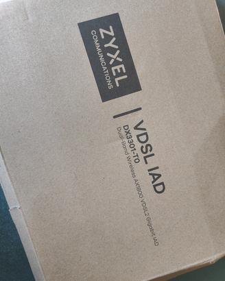 Router Zyxel come in foto