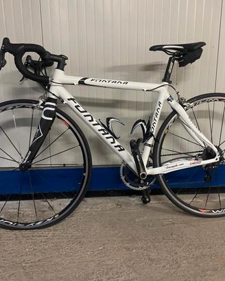 Bici da corsa Fontana in carbonio