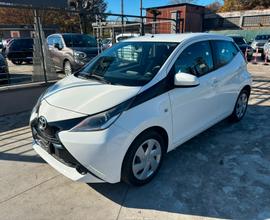 Toyota Aygo 1.0 VVT-i 69 CV 5 porte x-wave MMT