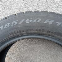 4 pneumatici 185/60 R15 ( M+S) Pirelli 