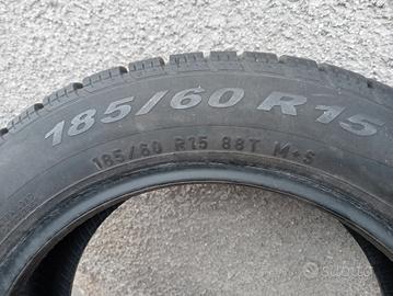 4 pneumatici 185/60 R15 ( M+S) Pirelli 