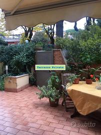 GROTTAFERRATA MONOLOCALE ARREDATO Con TERRAZZO