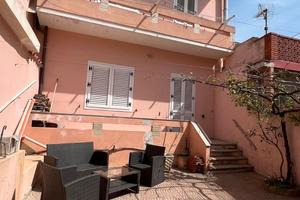 Arbus - Luminosa Indipendente con cortile