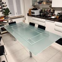 Tavolo da cucina in vetro temprato