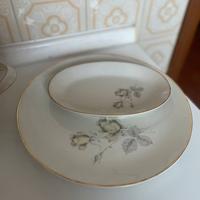 Set servizio piatti in porcellana