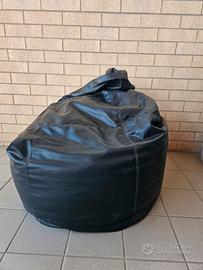 pouf in pelle