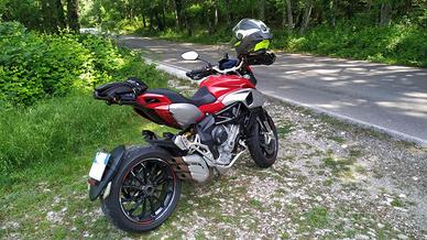 MV Agusta stradale 800