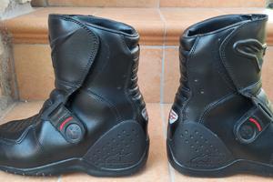 stivaletto moto 