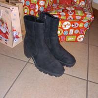 Stivaletti di Camoscio Zara Tg 37