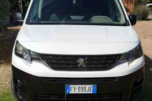 Furgone Peugeot partner