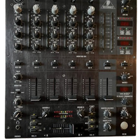 BHERINGER 750 MIXER