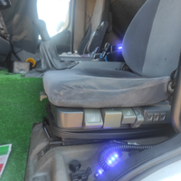 Trattore stradale Renault Premium 420