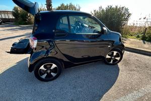 Smart fortwo EQ