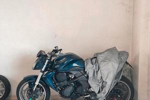 Kawasaki Z750 – Ultima Edizione Motore Nero – Perf