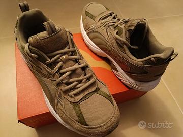 Puma Sneakers