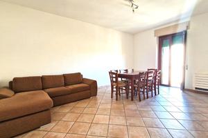 Alghero ampio trilocale in zona centrale