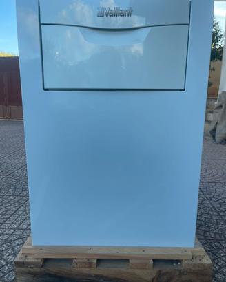 Caldaia a basamento Vaillant ecoVIT plus INT 356