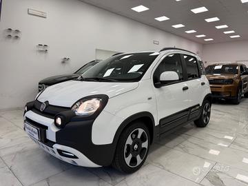 Fiat Pandina 1.0 FireFly 65 CV Hybrid Cross