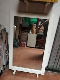 Specchio moderno laccato bianco