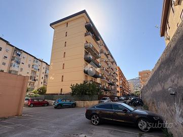 3 LOCALI A PALERMO